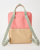 large backpack • mochila grande