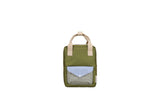 small backpack • mochila pequeña