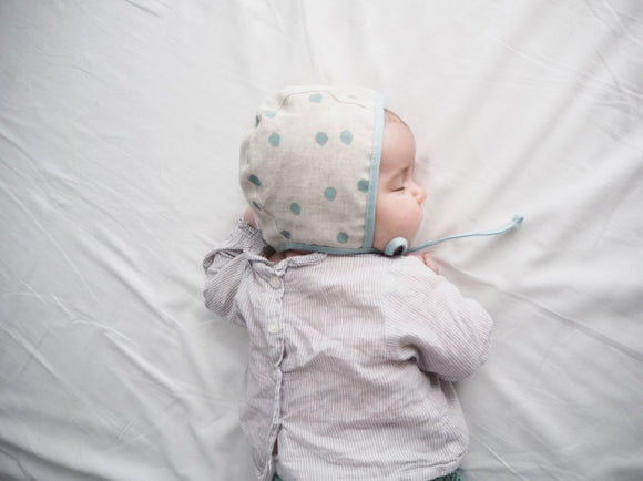 dotted reversible bonnet MINT and BLACK